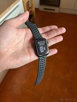 Apple Watch series 7 Nike edition
