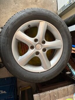 Kola Suzuki SX4 a Barum Bravuris 5HM 205/60 R16 92H2