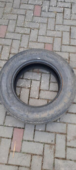 pneu 205 75 R17,5 - 1