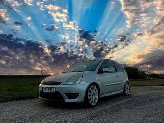 Ford fiesta st150