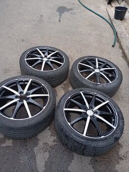 Alu kola 5x114.3 r19 + podložky