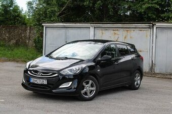 Hyundai i30 CW, 1.6 CRDi, 94kW, SR kúpa