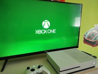Prodám - Xbox One S - v záruce