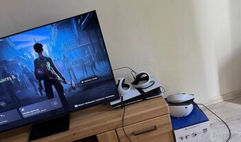Ps5 Pro+ Vr2 a účet prodám/ vyměním