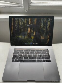 MacBook Pro 15“ 2019