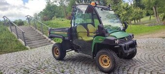 John Deere Gator - 1
