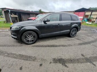 Audi Q7 3.0TDI 171kw na opravu nebo náhradní díly