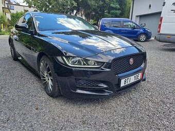 Jaguar Xe 2.0 d r-sport r.v 2018 top stav vymena
