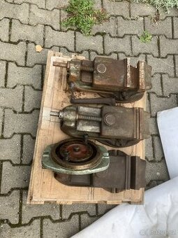 Otočný strojní svěrák 160mm