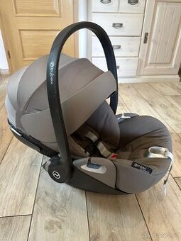 Autosedacka Cybex Cloud Z-i size a baze