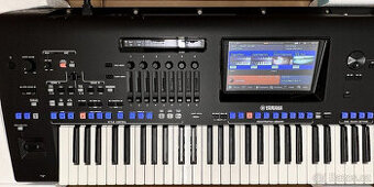 Pracovní stanice Yamaha GENOS. 76 tlačítek KLÁVESNICE