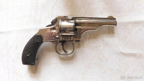 Revolver Mervin Hulbert