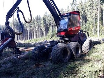 prodám harvestor KOMATSU 931.1