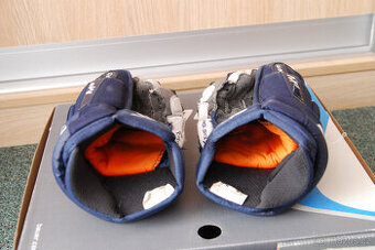 Hokejové rukavice Easton Mako M3 Jr.