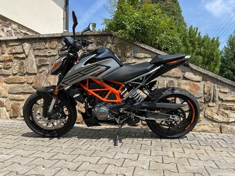 KTM DUKE 125 -2021