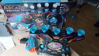 Střílecí hra s míčky Hover Shot