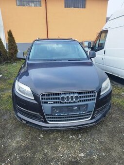 ND Audi Q7