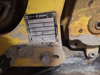 vibrační deska BOMAG