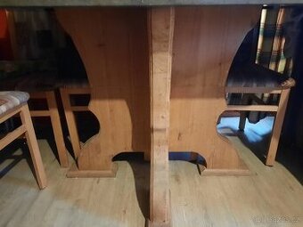 Prodam stůl a 6.zidle