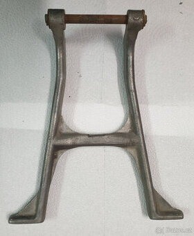 Hlavní stojan Jawetta