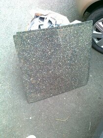 protiskluzová podložka pod pračku