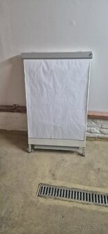 Ackova magnetická tabule. S možností psaciho bloků