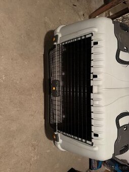 Přepravní box do auta