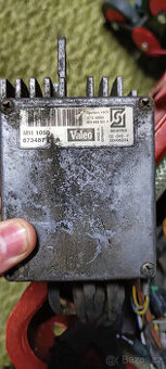 8E0 959 501 F řídící jednotka ventilátoru chladičů