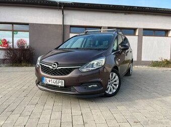 Opel Zafira Tourer 1.4 benzín + LPG