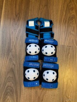 Chrániče na inline bruslení S (+jedny navíc M)