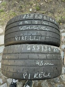 Semislik 2x255/30 R20 Pirelli