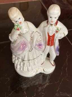 Prodám porcelánové sousoší šlechtici