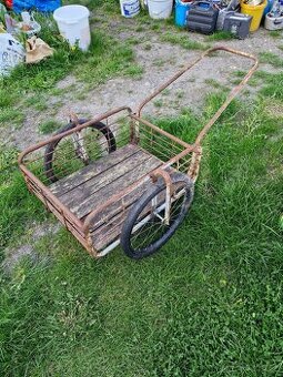 Dvoukolak