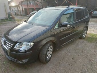 Náhradní díly VW Touran 1T2 motor 1.9 tdi BLS