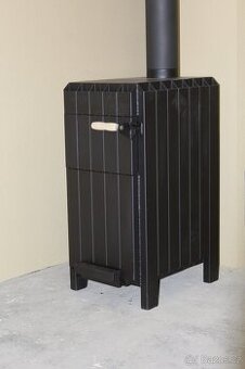 Dílenská kamna 25 KW
