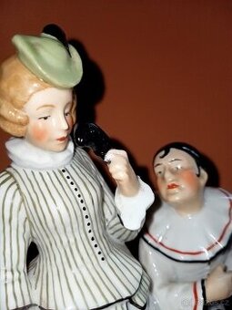 Fasold Stauch Pierrot a kolombína porcelán soška