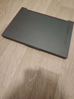 Herní notebook ASUS Jaeger Gray Kovový