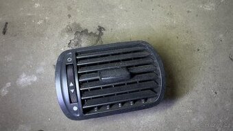AUDI A3 8L MŘÍŽKA VENTILACE PRAVÁ LEVÁ STŘEDNÍ