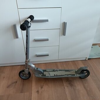 Prodám dětskou koloběžku - 1