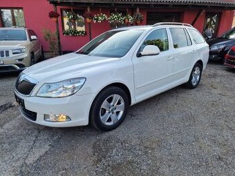 Škoda Octavia 2 Combi 2,0TDI 103KW DSG ELEGANCE TAŽNÉ