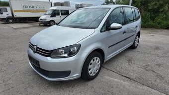 Volkswagen Touran, Serviska