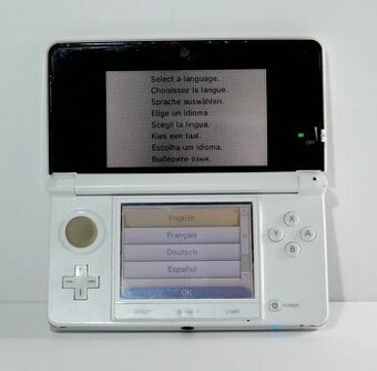 Nintendo 3DS Ice White + SUPER MARIO 3D LAND