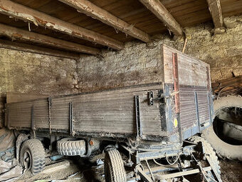 Prodam vlek za traktor
