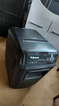 Skartovací stroj Fellowes Automax 200C