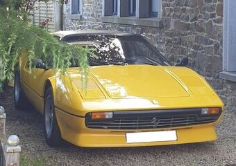 Ferrari 308 GTS – rok 1978 – karburátorová klasika