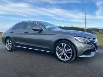 Mercedes C 220d 4x4,r2017,LED,Kamera,Navi,TOPstav -