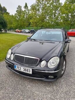 Mercedes 211 320cdi rok 2005