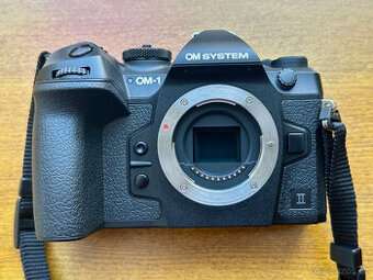 Prodám fototechniku OM System/Olympus a mezikroužky Kenko