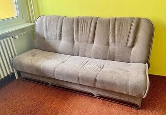 Rozkládací sedačka s úložným prostorem