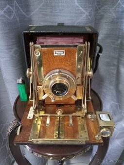 Starožitný fotoaparát